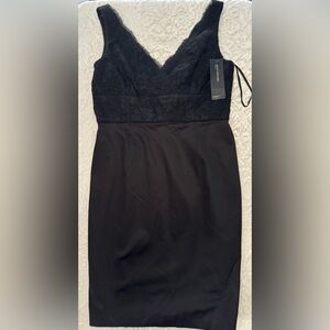 NWT Jones New York Black V neck lace and satin Dress. Minimalist old money rich